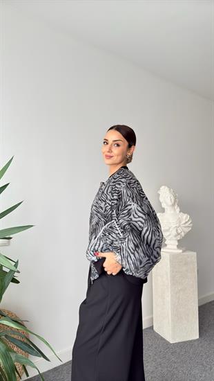 Zebra Secret Cep Şeritli Siyah Organze Ceket