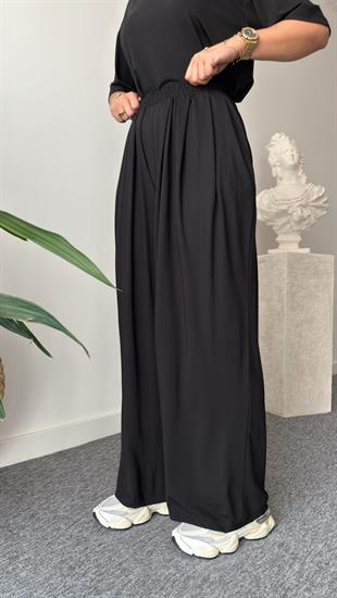 Siyah Gablit Pile Detaylı İkili Takım