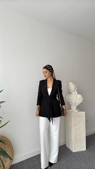 Flavi Kuşaklı Siyah Blazer Ceket