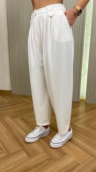 Melida Pile Detaylı Beyaz Balon Model Pantolon