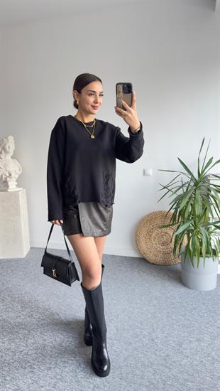 Marka Model Aplike Detay Siyah Sweat