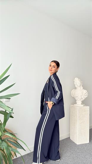 Oppa Kollar Şerit Detaylı Blazer Ceket
