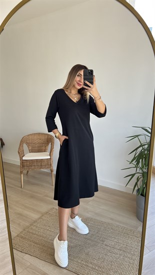 Siyah Yarım Kol V Yaka Basic Elbise