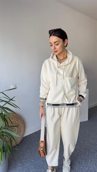 Yazı Ve Deri Detaylı Bej Sweat
