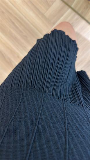 Siyah Rayon Triko Etek