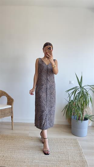 Crom Marka Model  V Yaka Benekli Elbise 