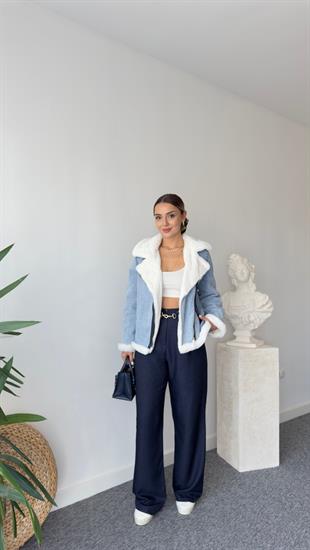 Beyaz Peluş Detaylı Jean Mont