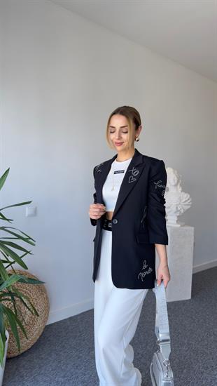 Taş Yazı Detaylı Siyah Tasarım Blazer