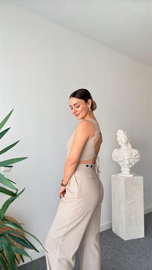 Sırt Pencere Detaylı Çizgili Yelek