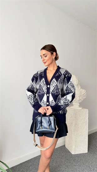 Mavi Paro Taş Detaylı Baklava Desen Hırka