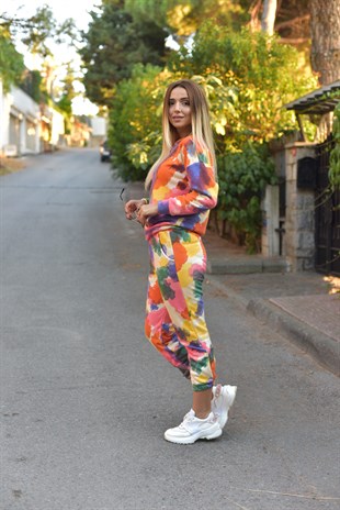 Çok Renkli Batik Eşofman Takımı