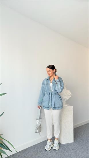 Matin Zımbalı Kuşak Detaylı Jean Ceket