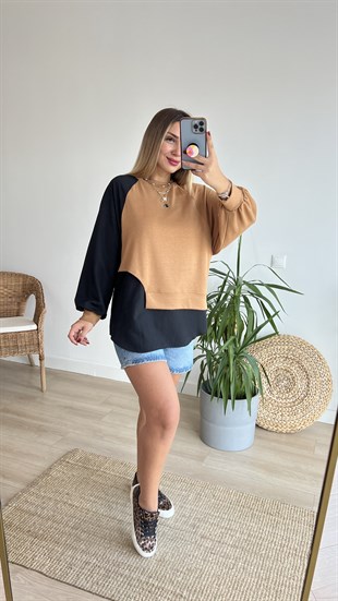 Gömlek Detaylı Camel Triko