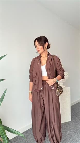 Kahve Vika Brode Detaylı Paraşüt Takım