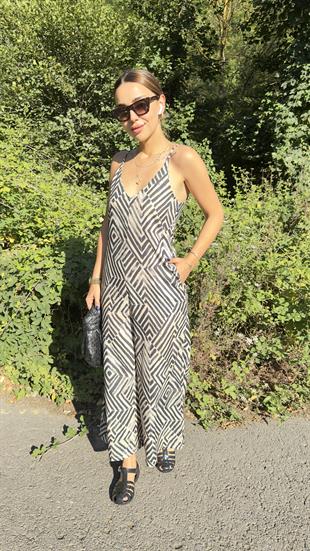 Çizgi Desenli Tulum