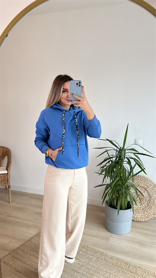 Sırtı Leopar Detay Kapüşonlu Mavi Sweatshirt