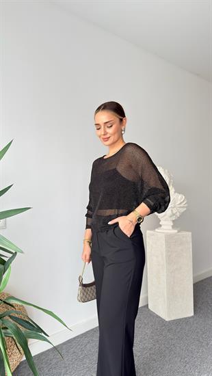 Yarasa Kol Delikli Siyah Triko