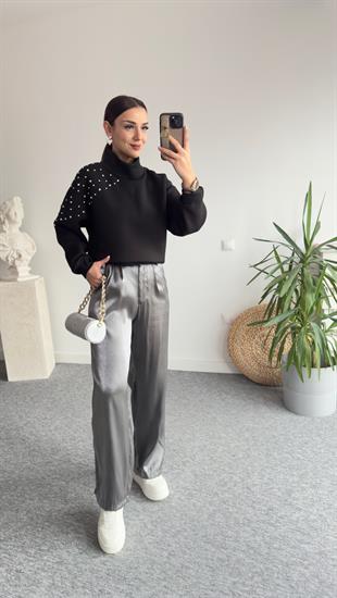 Dik Yaka Taş Detaylı Zra Model Sweat
