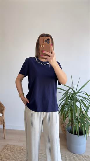 Orj Marka Laci Yakası Taşlı Tshirt