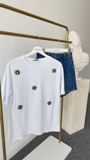 Beyaz Yuvarlak Taşlı Tshirt