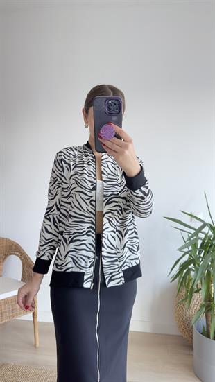 Reto Yaka Taşlı Zebra Desen Ceket