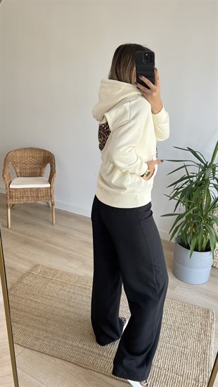 Sırtı Leopar Detay Kapüşonlu Beyaz Sweatshirt