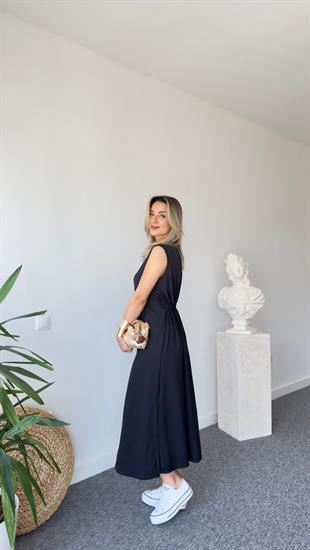 Tira Bel Büzgülü Kolsuz Siyah Elbise 