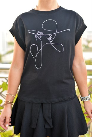 Kız Baskılı Siyah Tshirt