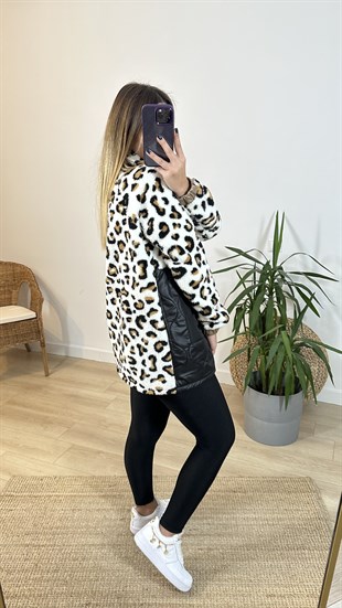 Kapitone Detaylı Ekru Leopar Peluş