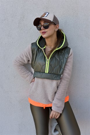 Kapitone Detaylı Bej Sweat