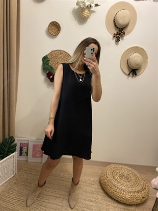 Siyah Çan Elbise