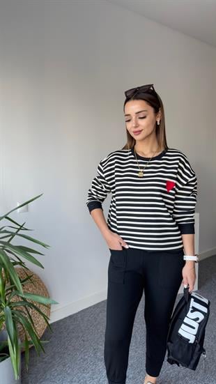 Cardi Kalp İşlemeli Çizgili Siyah Sweat