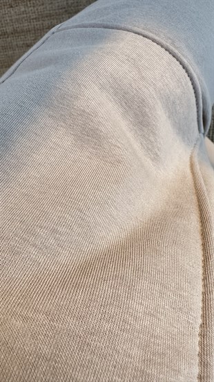 Cebi Şerit Detaylı Şardonlu Bej Eşofman Altı