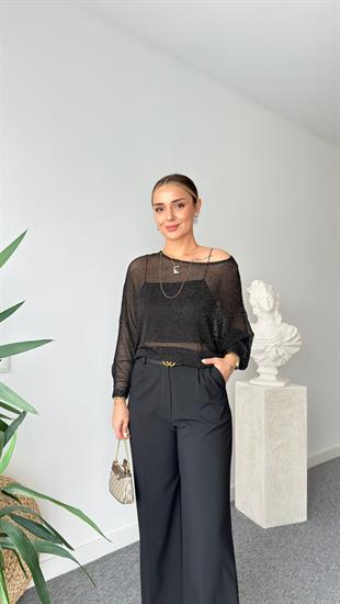Yarasa Kol Delikli Siyah Triko