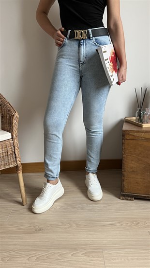 Orijinal Marka Yıkamalı Jean