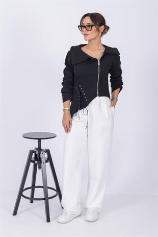 Siyah Bağcık Detaylı Triko Ceket