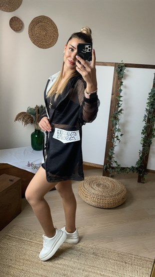 Minnie Mouse Detaylı Beyaz Hırka