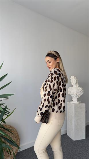 Fiyonk Detaylı Soft Doku Leopar Kazak
