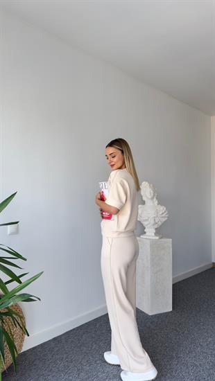 Fuori Aksesuar Detaylı Bej Takım