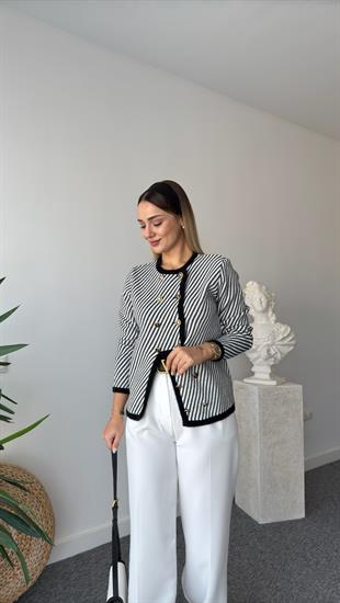 Çift Düğmeli Çizgili Siyah Massi Hırka