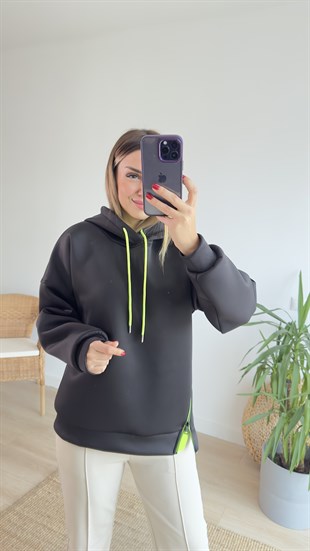 Yanı Fermuarlı Tasarım Siyah Scuba Sweat
