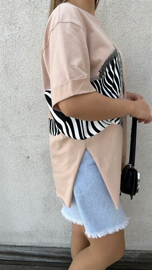 Yırtmaçlı Zebra Desen Bej Tshirt