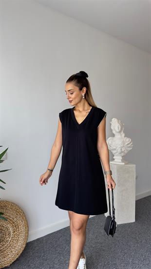 Kolları Taşlı V Yaka Basic Elbise