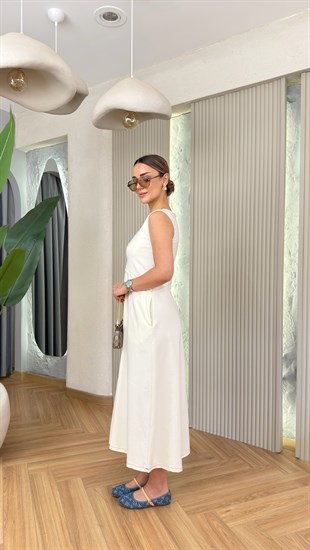 Ekru Roye Kolsuz Uzun Likralı Jean Elbise 