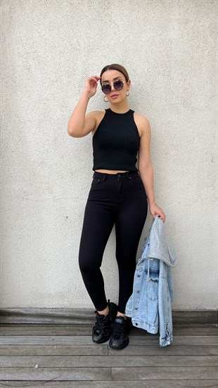 Likralı Toparlayan Siyah Skinny Jean