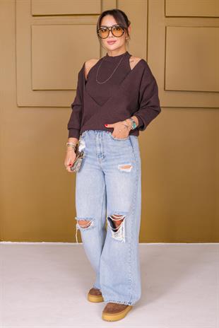 Kahve İçi Atletli V Yaka Triko Takım