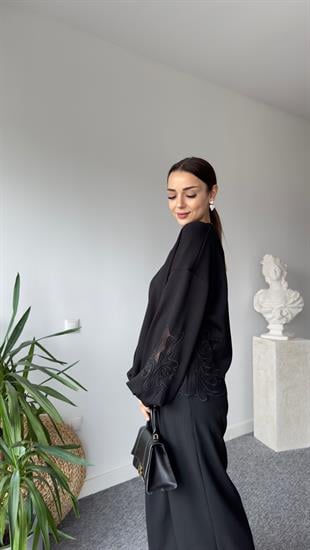 Orj Model Nakış Aplikeli Siyah Sweat