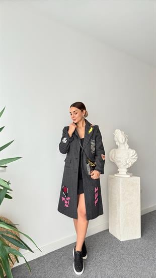 Naso Nakış Detaylı Kaşe Kaban