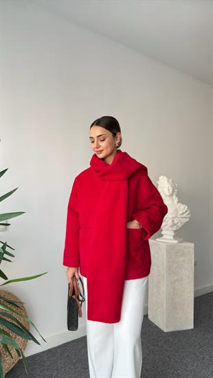 Yuthi Kaşkol Detaylı Astarlı Kırmızı Kaban