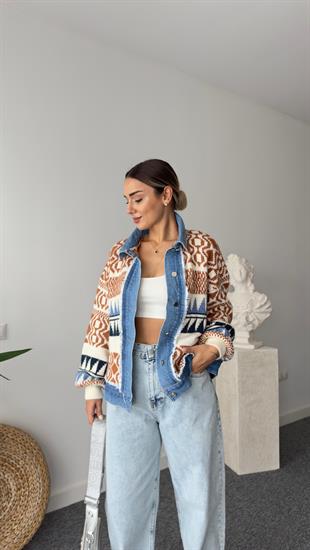 Kot Detay Karışık Desen Tok Doku Hırka